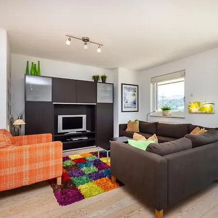 Berghaus * פלאכאו